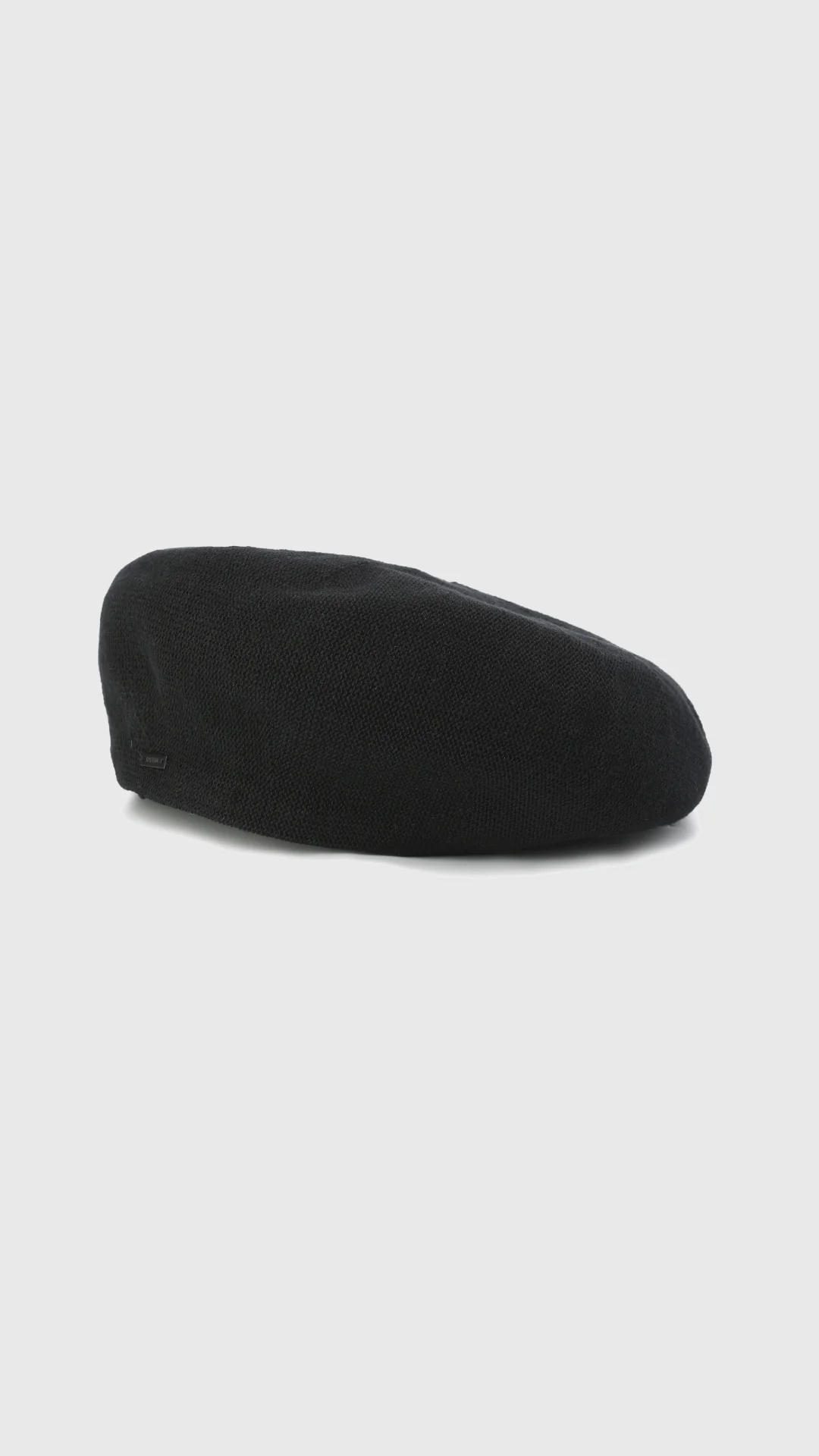 Lacing The Dart Beret - Umamrii